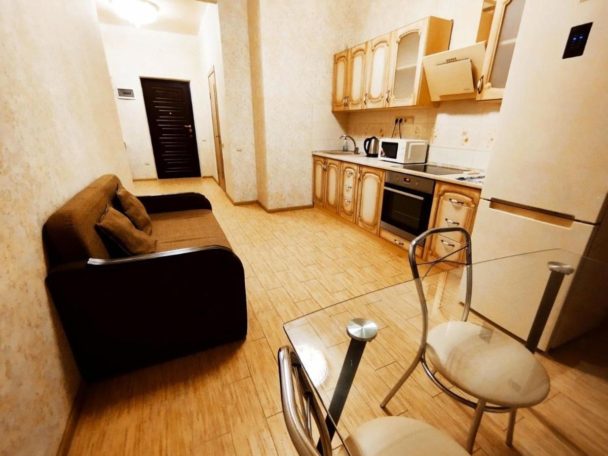 1-Bedroom Apartment Near The Sea Одесса Экстерьер фото